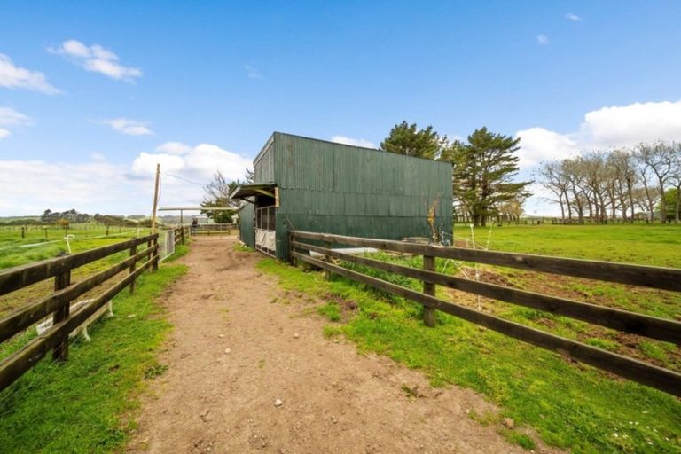 Photo of property in 389 Hursthouse Road, Tarurutangi, Inglewood, 4389