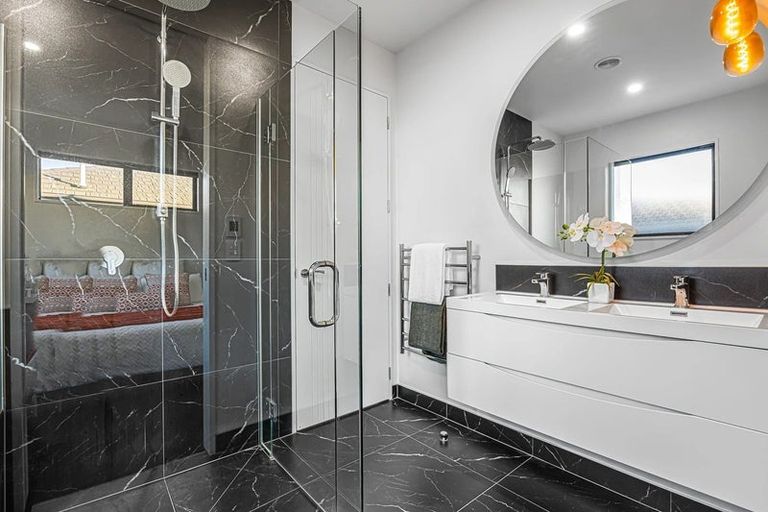 Photo of property in 48 Aroha Street, Pegasus, 7612