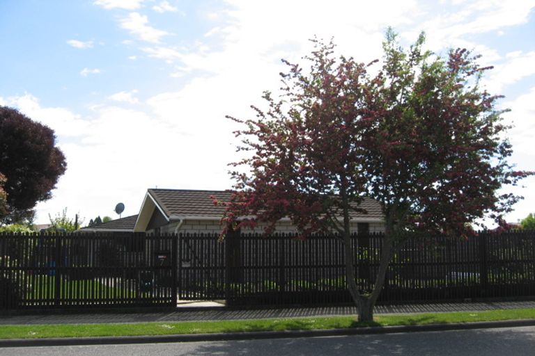 Photo of property in 7 Watson Place, Rangiora, 7400
