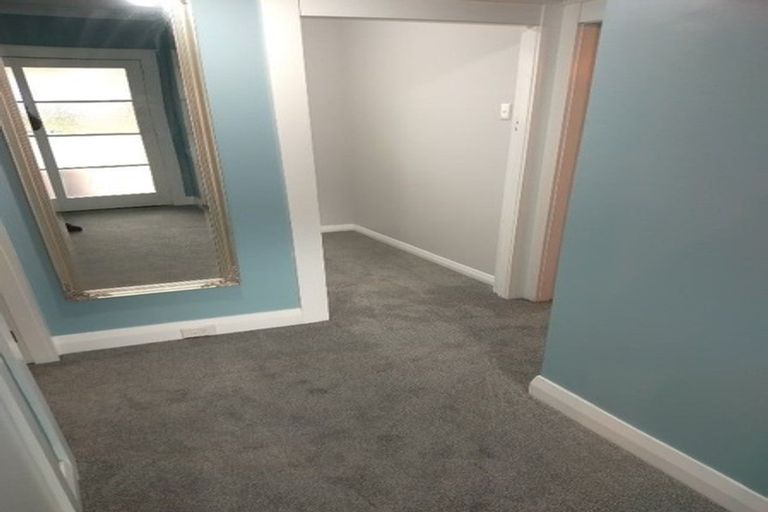 Photo of property in 7 Second Avenue, Avenues, Whangarei, 0110