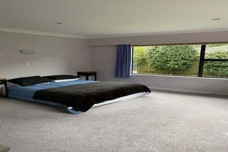 Photo of property in 50 Awanui Drive, Waikanae, 5036