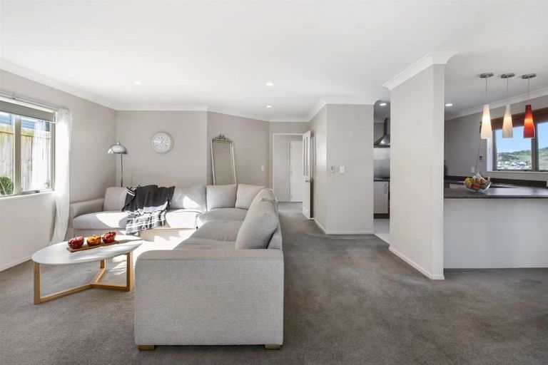 Photo of property in 14a Gifford Grove, Churton Park, Wellington, 6037