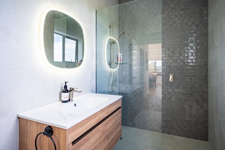 Photo of property in 17 Coal Hill Road, Mangawhai, Wellsford, 0975