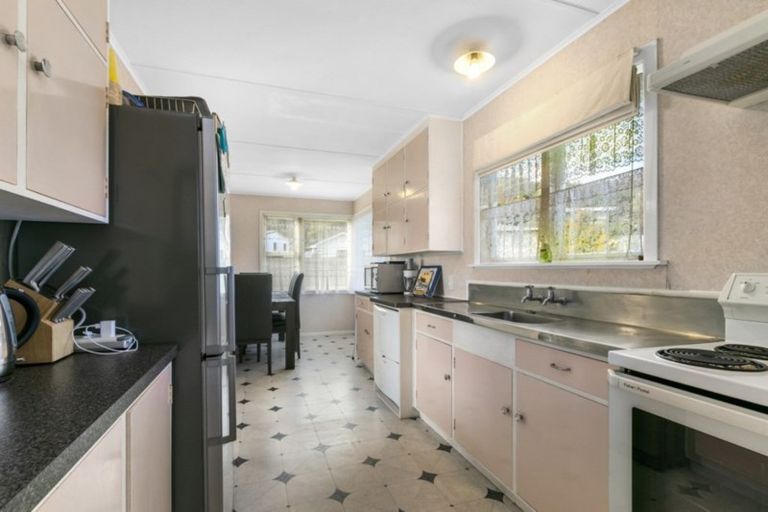 Photo of property in 9 Antrim Crescent, Wainuiomata, Lower Hutt, 5014