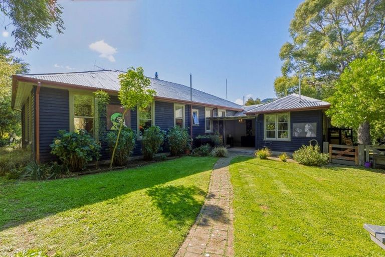 Photo of property in 36 Council Hill Road, Little River, 7591