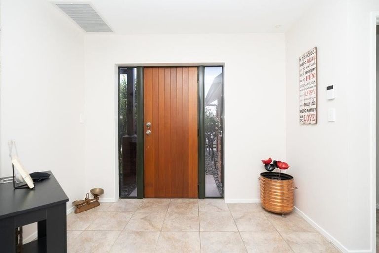 Photo of property in 20 Merlin Close, Huntington, Hamilton, 3210