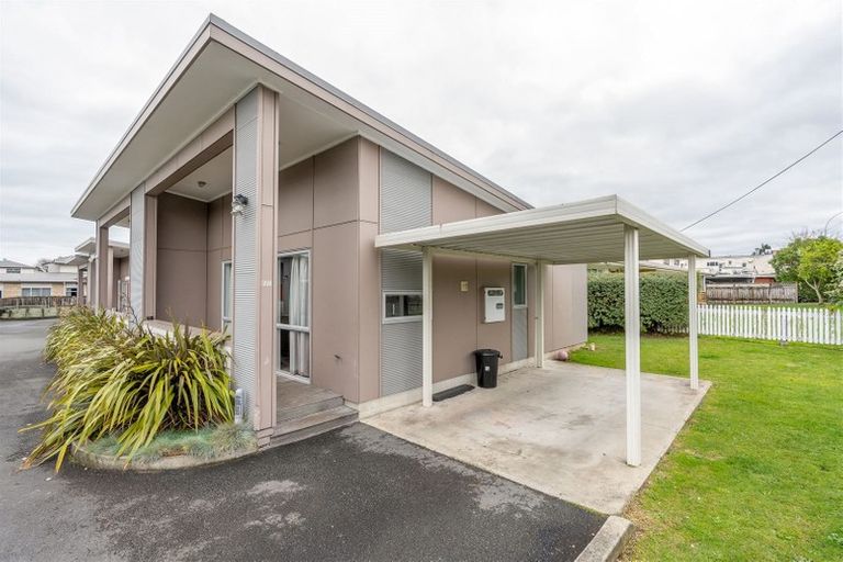 Photo of property in 1/18 Lorne Street, Melville, Hamilton, 3206