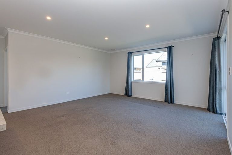 Photo of property in 22 Varsity Heights, Fitzherbert, Palmerston North, 4410