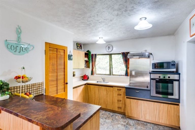 Photo of property in 211 Whirinaki Road, Eskdale, Napier, 4182