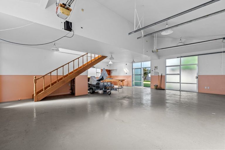 Photo of property in 100 Maxwells Road, Otumoetai, Tauranga, 3110