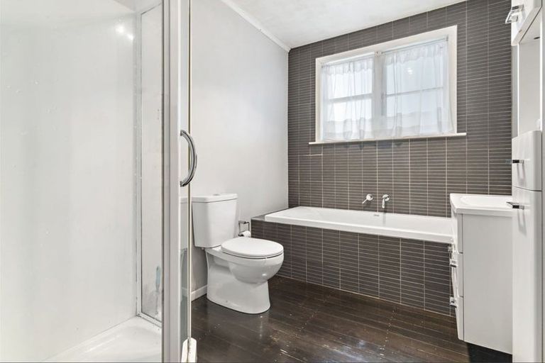 Photo of property in 128 High Street, Solway, Masterton, 5810