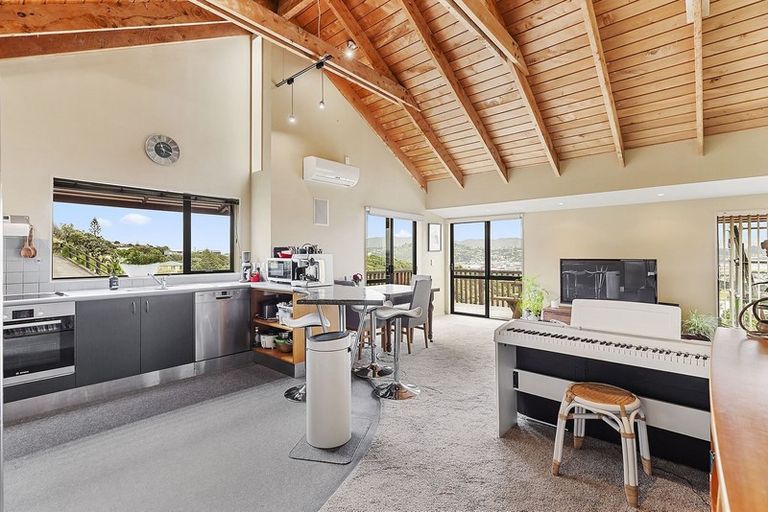 Photo of property in 114 Sidlaw Street, Strathmore Park, Wellington, 6022