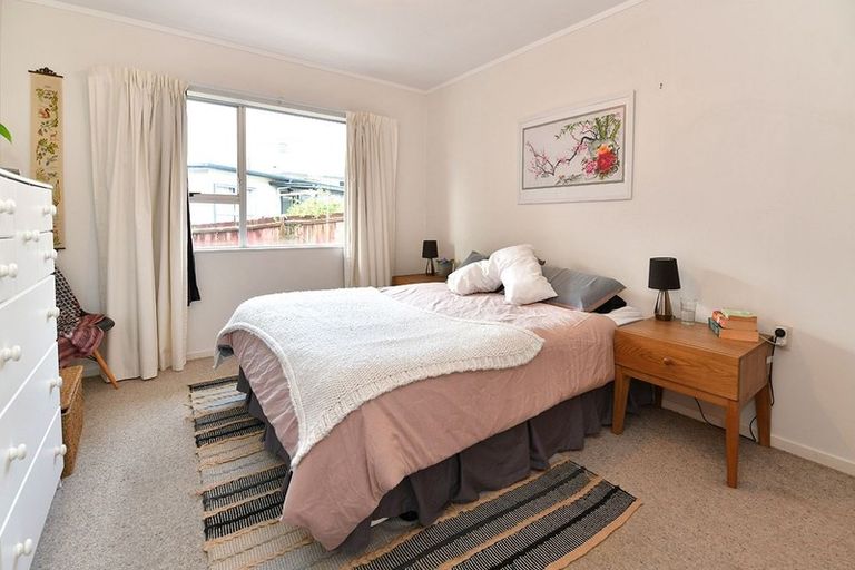 Photo of property in 50a Bay Street, Red Beach, 0932