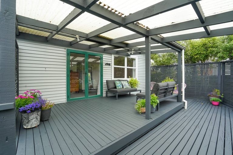 Photo of property in 37 Frederick Drive, Dinsdale, Hamilton, 3204