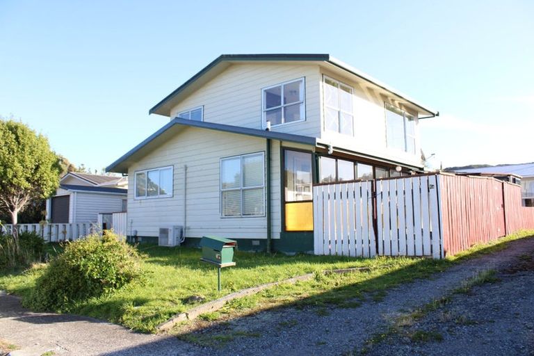 Photo of property in 6a Arizona Grove, Brooklyn, Wellington, 6021