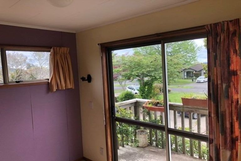 Photo of property in 4 Stonebridge Park Drive, Holdens Bay, Rotorua, 3010