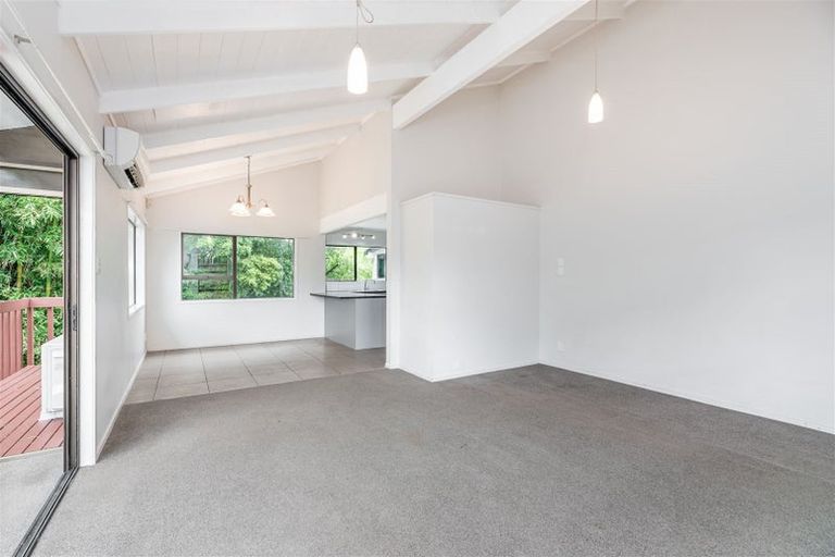 Photo of property in 2/6 Eden Street, Mangere East, Auckland, 2024