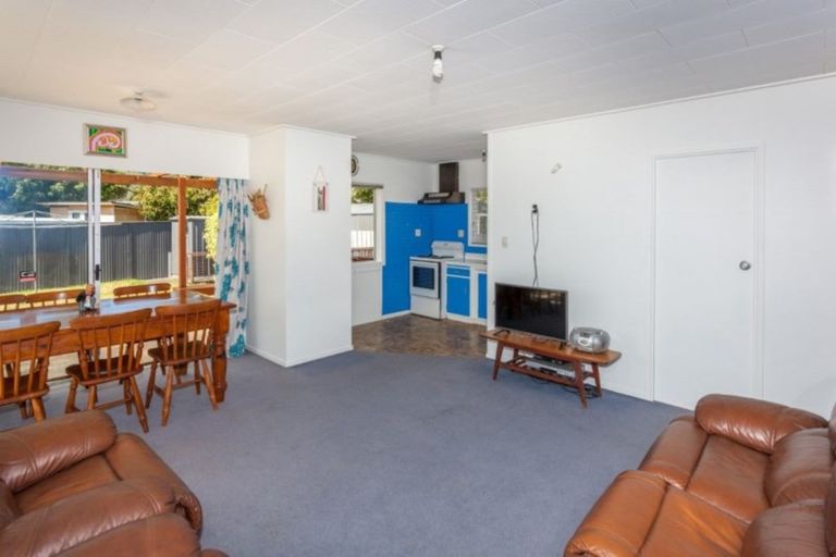 Photo of property in 114b Weka Street, Whangamata, 3620