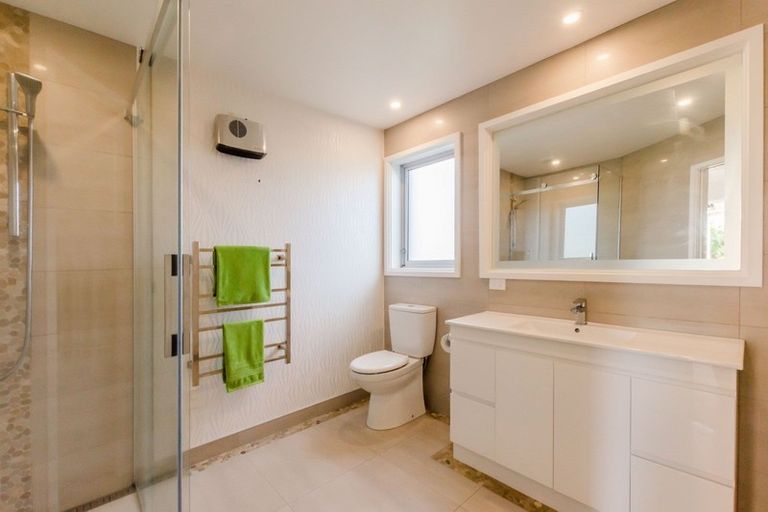 Photo of property in 34 Sylvan Avenue, Waikanae, 5036