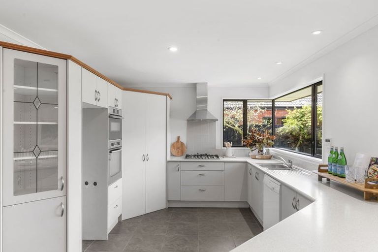 Photo of property in 58 Rothesay Road, Parklands, Christchurch, 8083