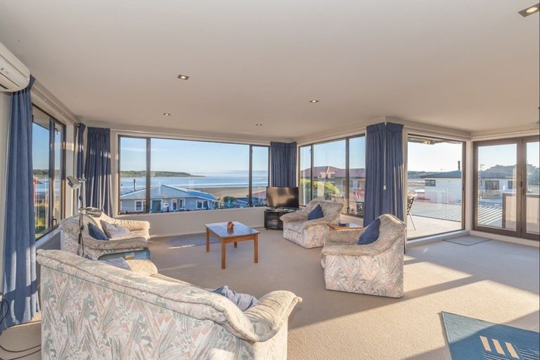 Photo of property in 15a Robbie Street, Foxton Beach, Foxton, 4815