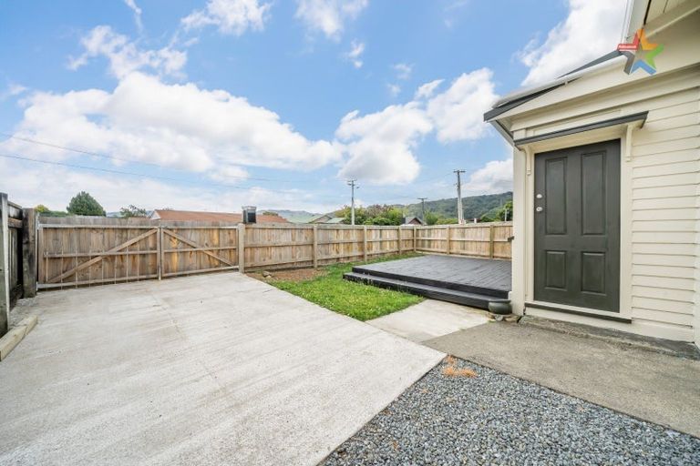 Photo of property in 32 Exchange Street, Ebdentown, Upper Hutt, 5018