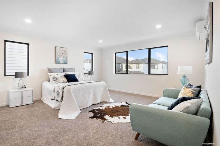 Photo of property in 20 Puoro Street, Flat Bush, Auckland, 2019