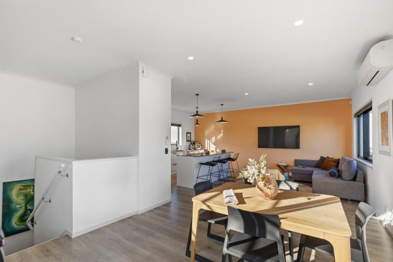 Photo of property in 35 Kerewhenua Crescent, Hobsonville, Auckland, 0616