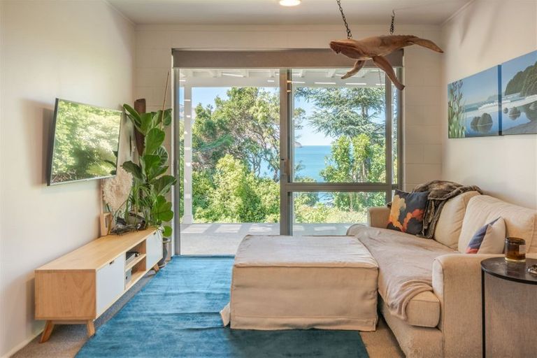 Photo of property in 4 Whareora Terrace, Wainui, Akaroa, 7582