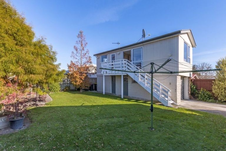 Photo of property in 19 Westerleigh Street, Bishopdale, Christchurch, 8053