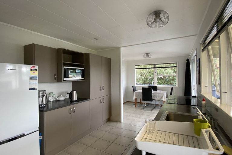 Photo of property in 33 Reelick Avenue, Pakuranga Heights, Auckland, 2010