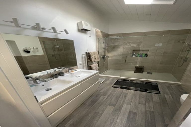 Photo of property in 20 Campbell Street, Leamington, Cambridge, 3432