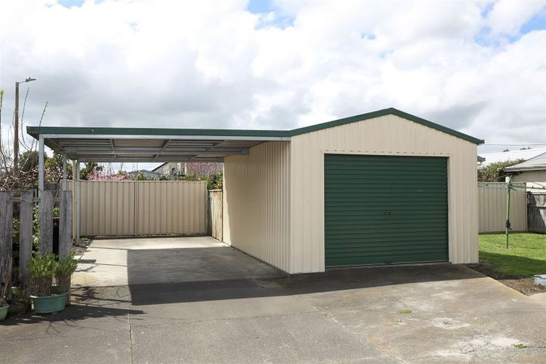 Photo of property in 1218 Norfolk Crescent, Mayfair, Hastings, 4122