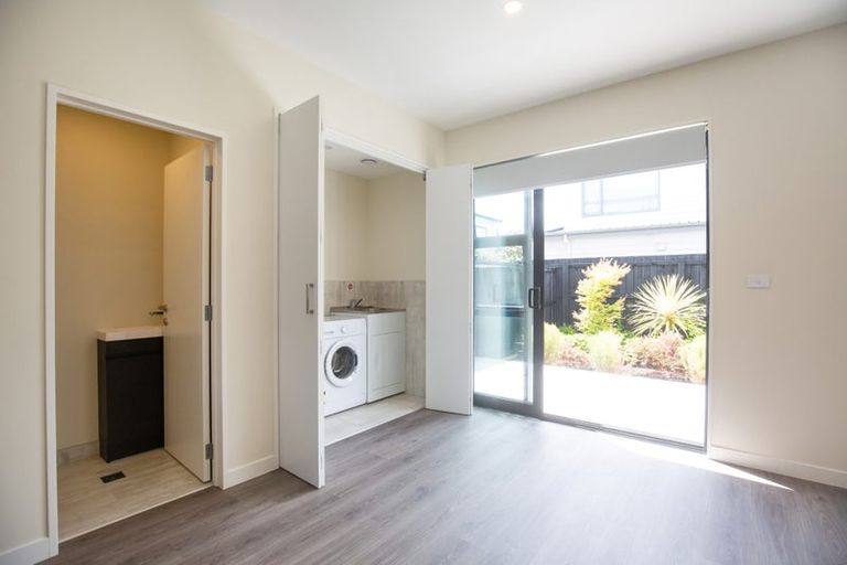 Photo of property in 21b Lumbarda Drive, Kumeu, 0810