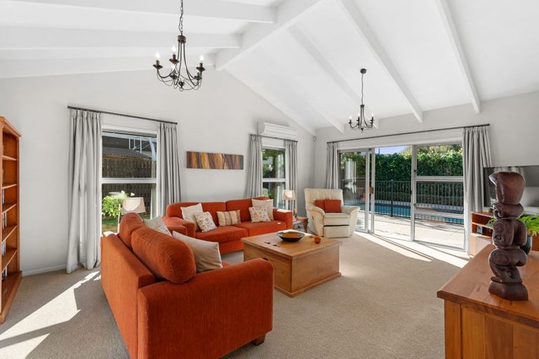 Photo of property in 30 Strathean Avenue, Avonhead, Christchurch, 8042