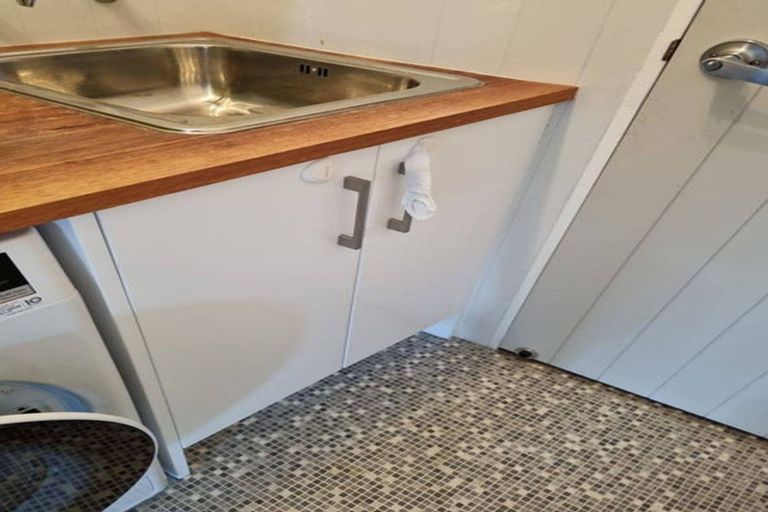 Photo of property in 342c Main Road, Tawa, Wellington, 5028