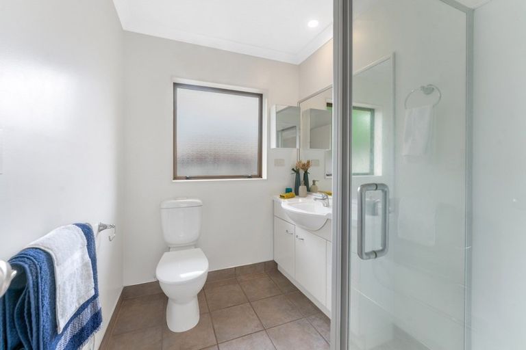 Photo of property in 51 Kelvin Hart Drive, East Tamaki, Auckland, 2013