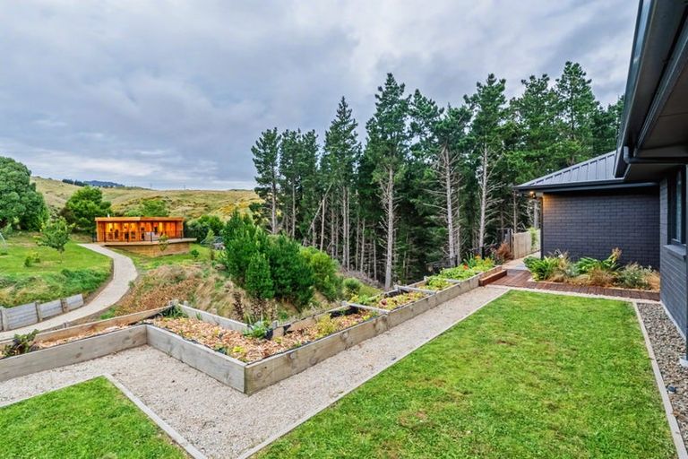 Photo of property in 14 Minsons Lane, Kennedys Bush, Christchurch, 8025