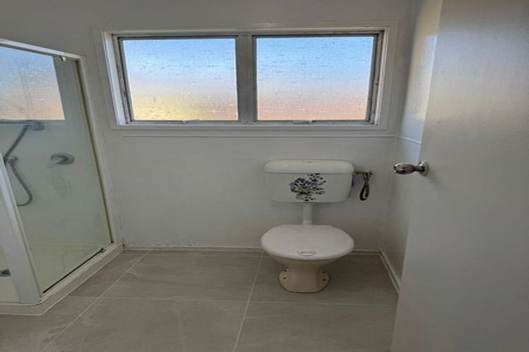 Photo of property in 1/94 Beaumonts Way, Manurewa, Auckland, 2102