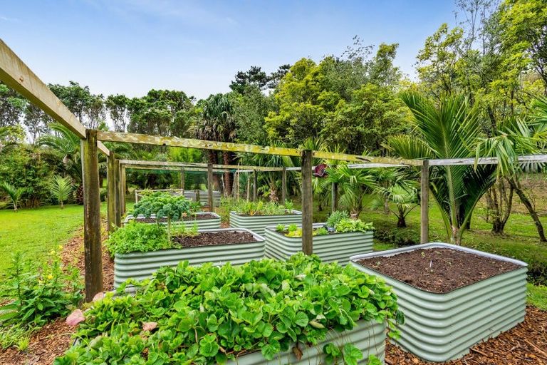 Photo of property in 6388a South Road, Pungarehu, 4685