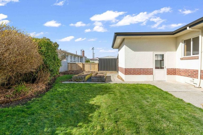Photo of property in 23 Crombie Street, Gore, 9710