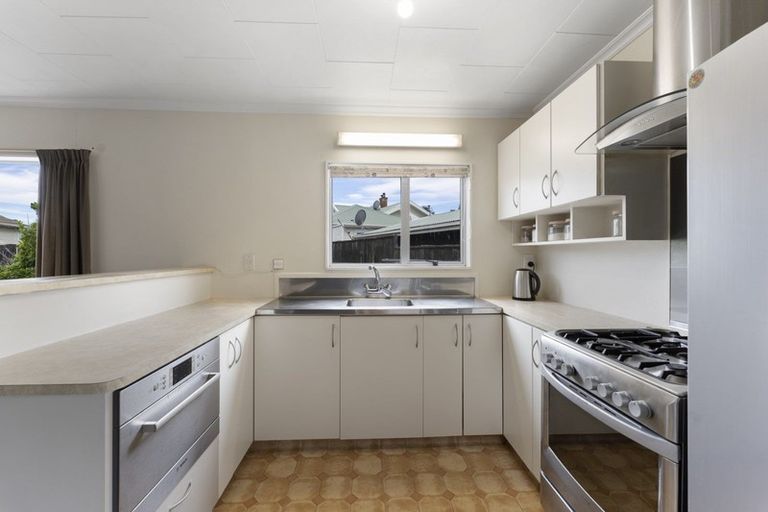 Photo of property in 7a Bedford Street, Fitzroy, New Plymouth, 4312