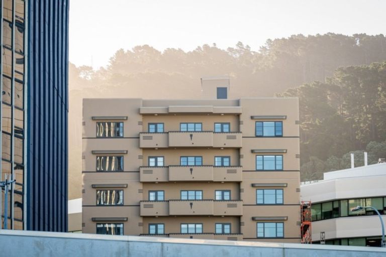 Photo of property in Westhaven Apartments, 23/127 Molesworth Street, Thorndon, Wellington, 6011