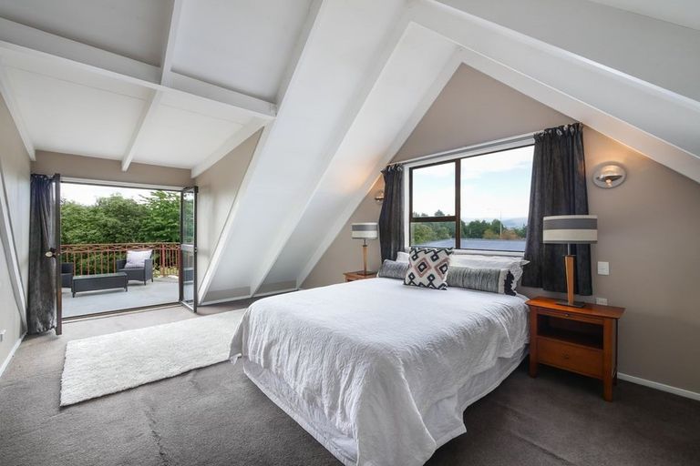 Photo of property in 79 Kinmont Crescent, Kinmont Park, Mosgiel, 9024