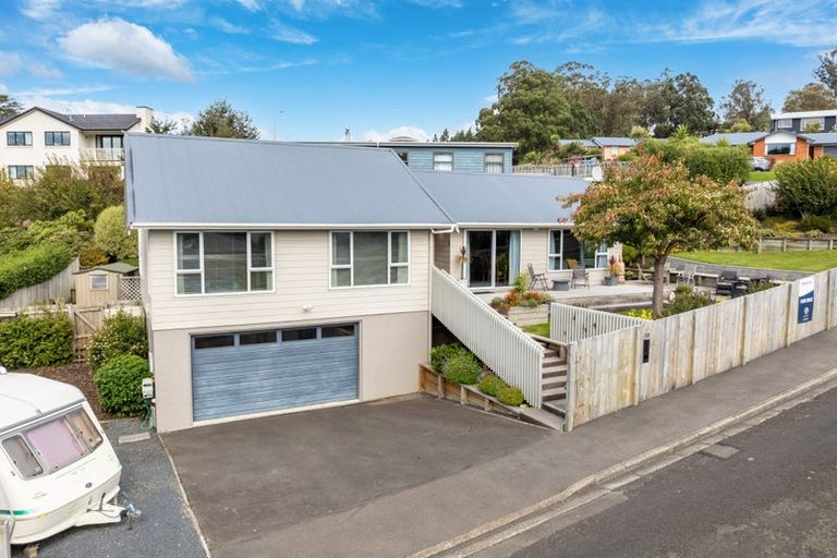 Photo of property in 10 Sretlaw Place, Brockville, Dunedin, 9011