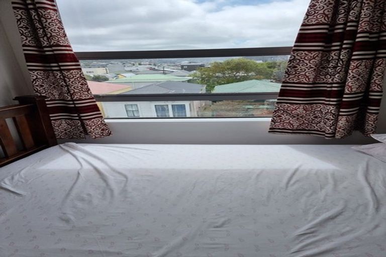 Photo of property in 9/24 Princess Terrace, Newtown, Wellington, 6021