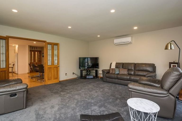 Photo of property in 8b Thompsons Road, Belfast, Christchurch, 8051