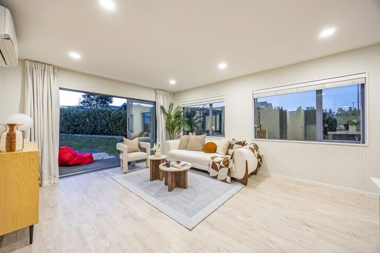 Photo of property in 21 Vintry Drive, Huapai, Kumeu, 0810