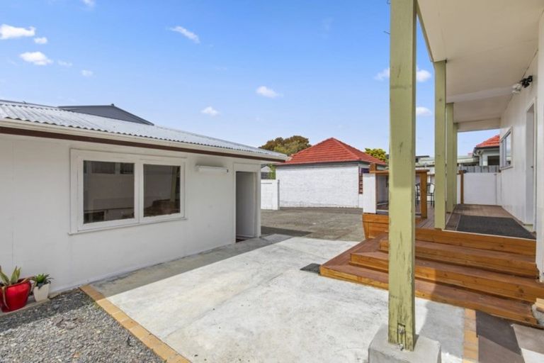 Photo of property in 19 Charleston Avenue, Boulcott, Lower Hutt, 5011