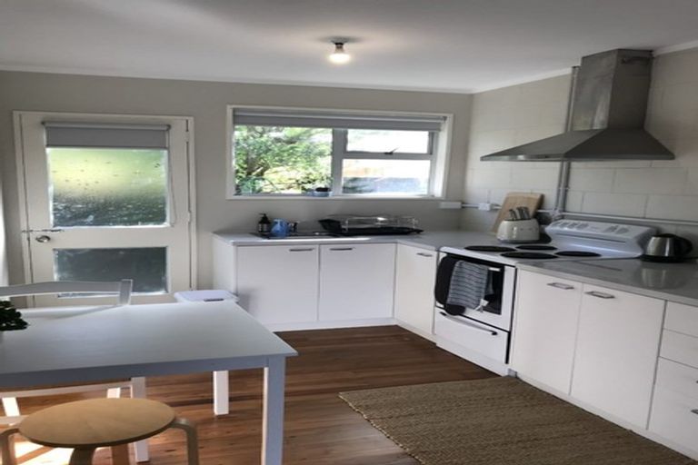 Photo of property in 2/3 Vella Street, Titahi Bay, Porirua, 5022